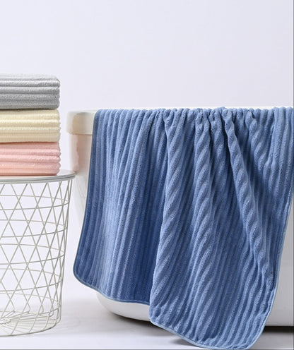 Badhanddoek Essential4You, de handdoek die droog blijft!